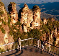 Echo Point lookout Three Sisters - Accommodation Cooktown