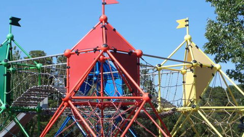 Fadden Pines Playground - Accommodation Cooktown 3