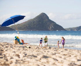 Fingal Bay Beach - Accommodation Cooktown 0