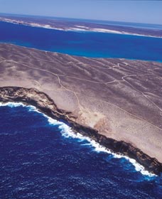 Zuytdorp Cliffs - Accommodation Cooktown 1