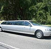 In Vogue Limousines - Accommodation Cooktown