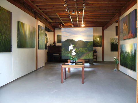 Greg Stevenson Art - Accommodation Cooktown 3