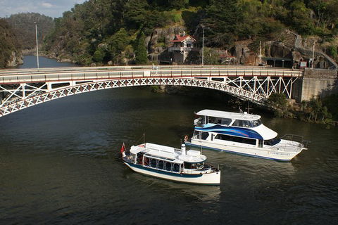 Batman Bridge 4 Hour Luncheon Cruise Including Sailing Into The Cataract Gorge - Accommodation Cooktown 0