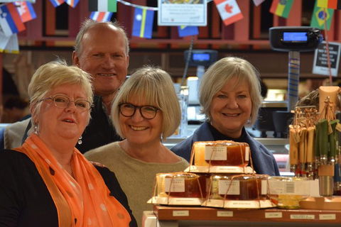 Adelaide Central Market Exclusive Tour - Accommodation Cooktown 8