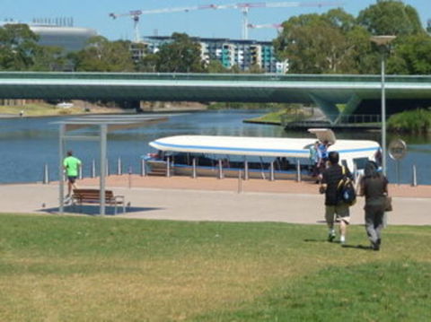 Adelaide Super Saver: Adelaide City Sightseeing Tour Plus Barossa Valley And Hahndorf Tour - Accommodation Cooktown 2