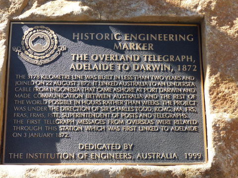 Alice Springs Highlights Half-Day Tour - Accommodation Cooktown 8