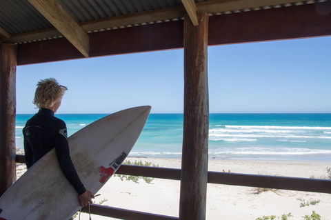 Back Beach - Geraldton - Accommodation Cooktown 0