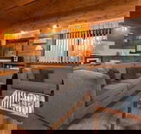 Gumnut Hideaway Gallery - Accommodation Cooktown