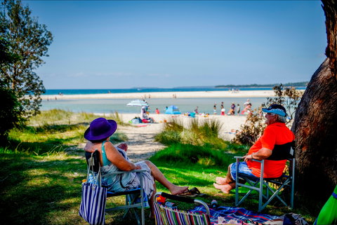 Moona Moona Beach - Accommodation Cooktown 2