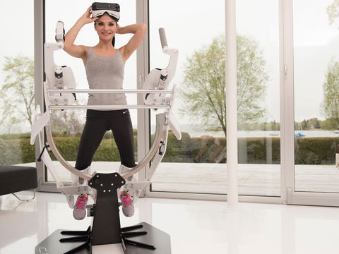 ICAROS Active Virtual Reality - Accommodation Cooktown 0