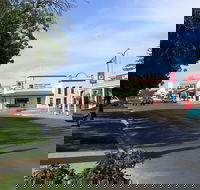 Minlaton - Accommodation Cooktown