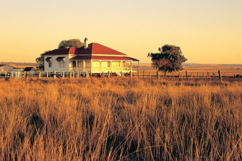 Settler's Route - Accommodation Cooktown 0