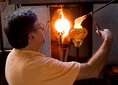 Eamonn Vereker Glass Studio And Gallery - Accommodation Cooktown 1