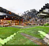 Lakeside Function Centre - Eight Willows Retreat - Accommodation Cooktown