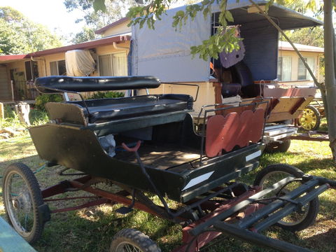 Mr And Mrs Behan Sulky Display - Accommodation Cooktown 1