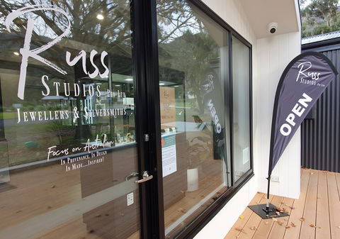 Russ Studios - Accommodation Cooktown 2