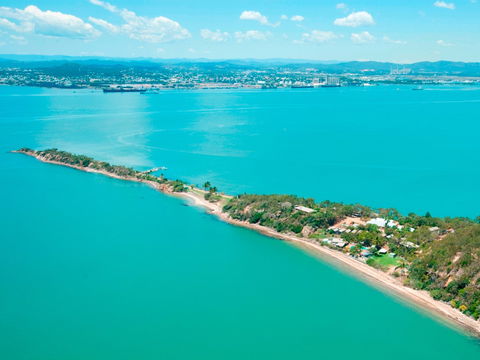 Quoin Island Retreat And Turtle Rehabilitation Centre - Accommodation Cooktown 1