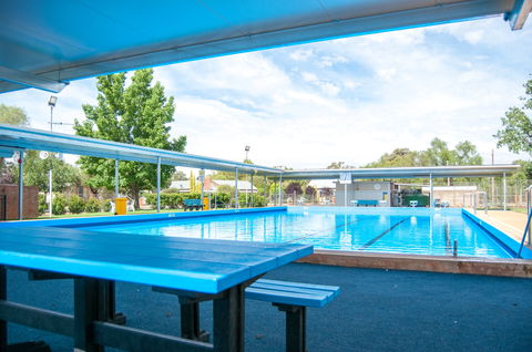 Barellan Swimming Pool - Accommodation Cooktown 0