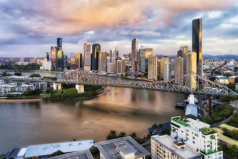 Brisbane Airport Transfers : Brisbane To Brisbane Airport BNE In Luxury Van - Accommodation Cooktown 5