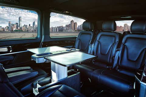 Brisbane Airport Transfers : Brisbane To Brisbane Airport BNE In Luxury Van - Accommodation Cooktown 1