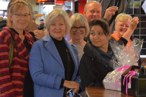 Adelaide Central Market Tour, Picnic, Bikes And City Sights - Accommodation Cooktown 2