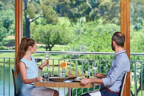 Romance Aircraft Flight + Scenic Tour + 3 Course Lunch + Beer Tasting + Hamper - Accommodation Cooktown 3