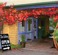 Macedon Ranges Arts Collective - Accommodation Cooktown