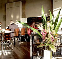 R Bar Restaurant Port Melbourne - Accommodation Cooktown