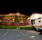 Fitzy's Hotel - Accommodation Cooktown
