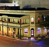 Crown  Anchor Hotel - Accommodation Cooktown
