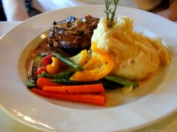 Benowa Tavern - Accommodation Cooktown 1