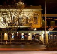Crown and Sceptre Hotel - Accommodation Cooktown