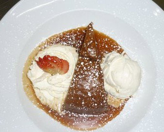 Il Buco Restaurant - Accommodation Cooktown 3