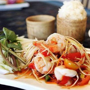 Zab Isan - Accommodation Cooktown 0