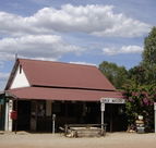 Daly Waters Historic Pub - Accommodation Cooktown