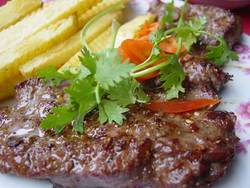 Racecourse Hotel - Accommodation Cooktown 0