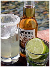 Triple Ace Bar - Accommodation Cooktown 1