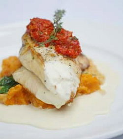 Cooley's Hotel - Accommodation Cooktown 2