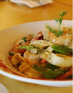 Tailors On Central - Accommodation Cooktown 3