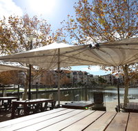 The Royal On The Waterfront - Accommodation Cooktown