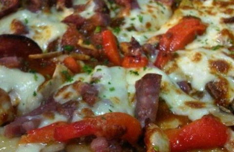 CASA Lounge Bar & Restaurant - Accommodation Cooktown 3