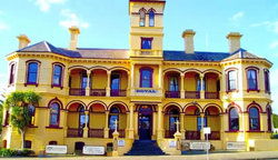 Swan Island VIC Accommodation Cooktown