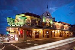 Town Hall Hotel - Accommodation Cooktown 0