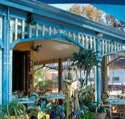 Georges Meze - Accommodation Cooktown