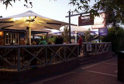 Settlers Tavern - Accommodation Cooktown 1
