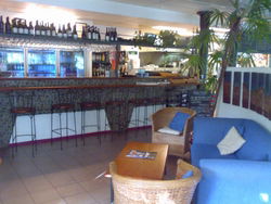 Clifton Capers Bar & Grill - Accommodation Cooktown 3