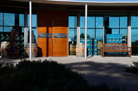 Evans & Tate - Accommodation Cooktown 4