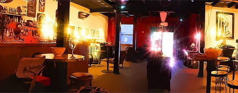 Fad Gallery - Accommodation Cooktown 1
