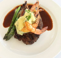 Helm Bar and Bistro - Accommodation Cooktown