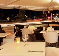 Cafe Fresh Lounge Bar  Shinsen Restaurant - Accommodation Cooktown